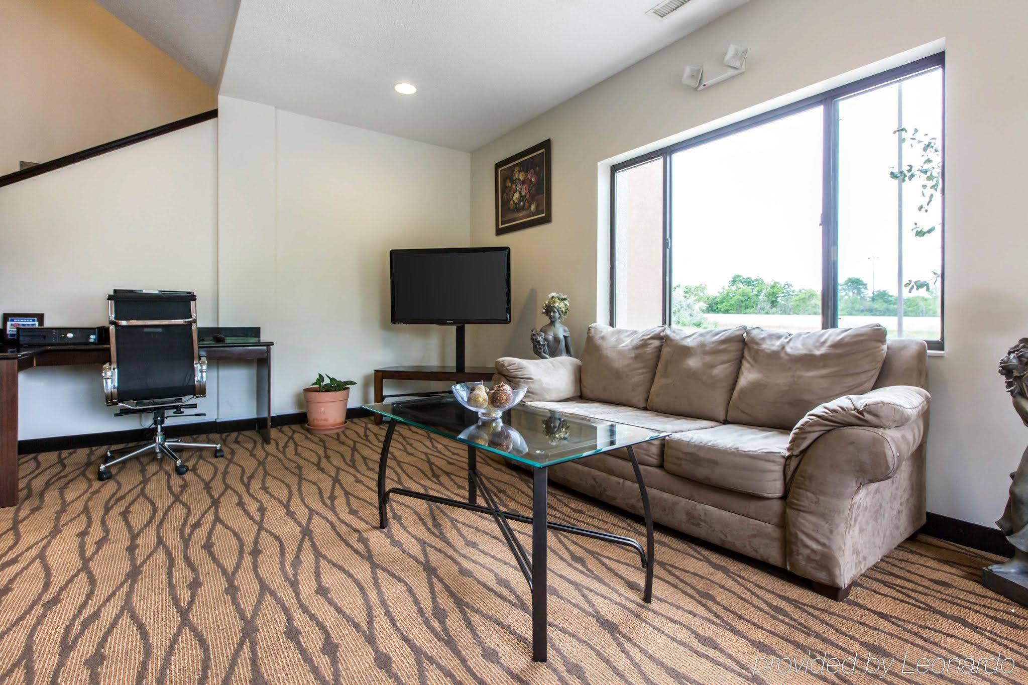Econo Lodge Inn & Suites Peoria Illinois Dış mekan fotoğraf