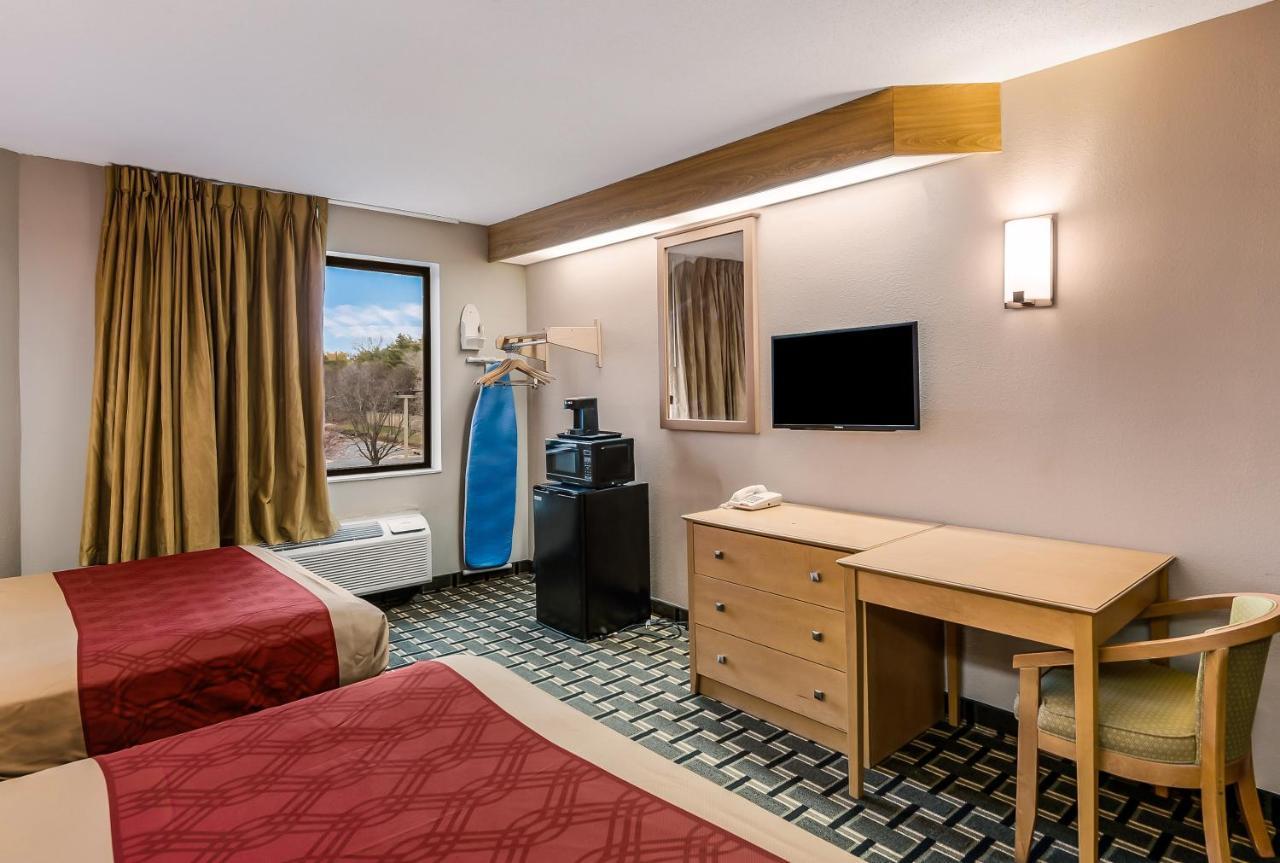 Econo Lodge Inn & Suites Peoria Illinois Dış mekan fotoğraf