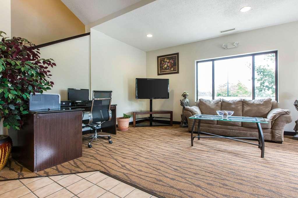 Econo Lodge Inn & Suites Peoria Illinois İç mekan fotoğraf