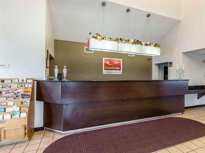 Econo Lodge Inn & Suites Peoria Illinois Dış mekan fotoğraf